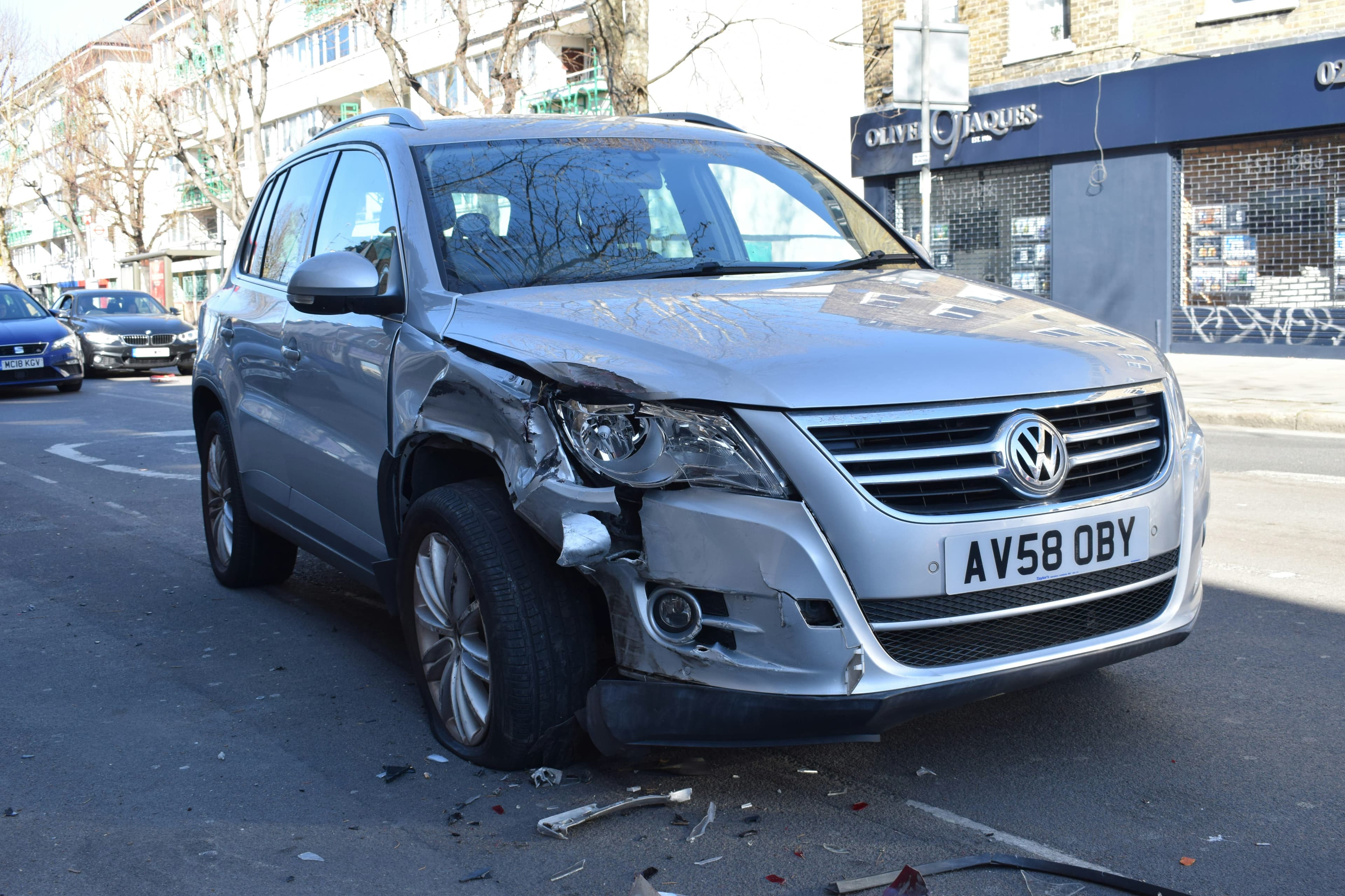 Veicolo incidente strada